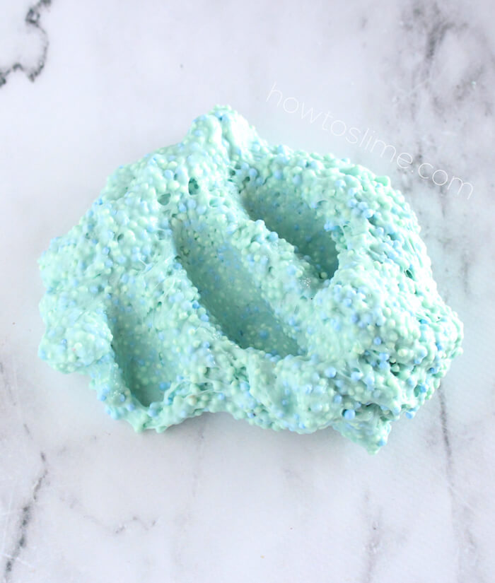 Crunchy slime with foam beads